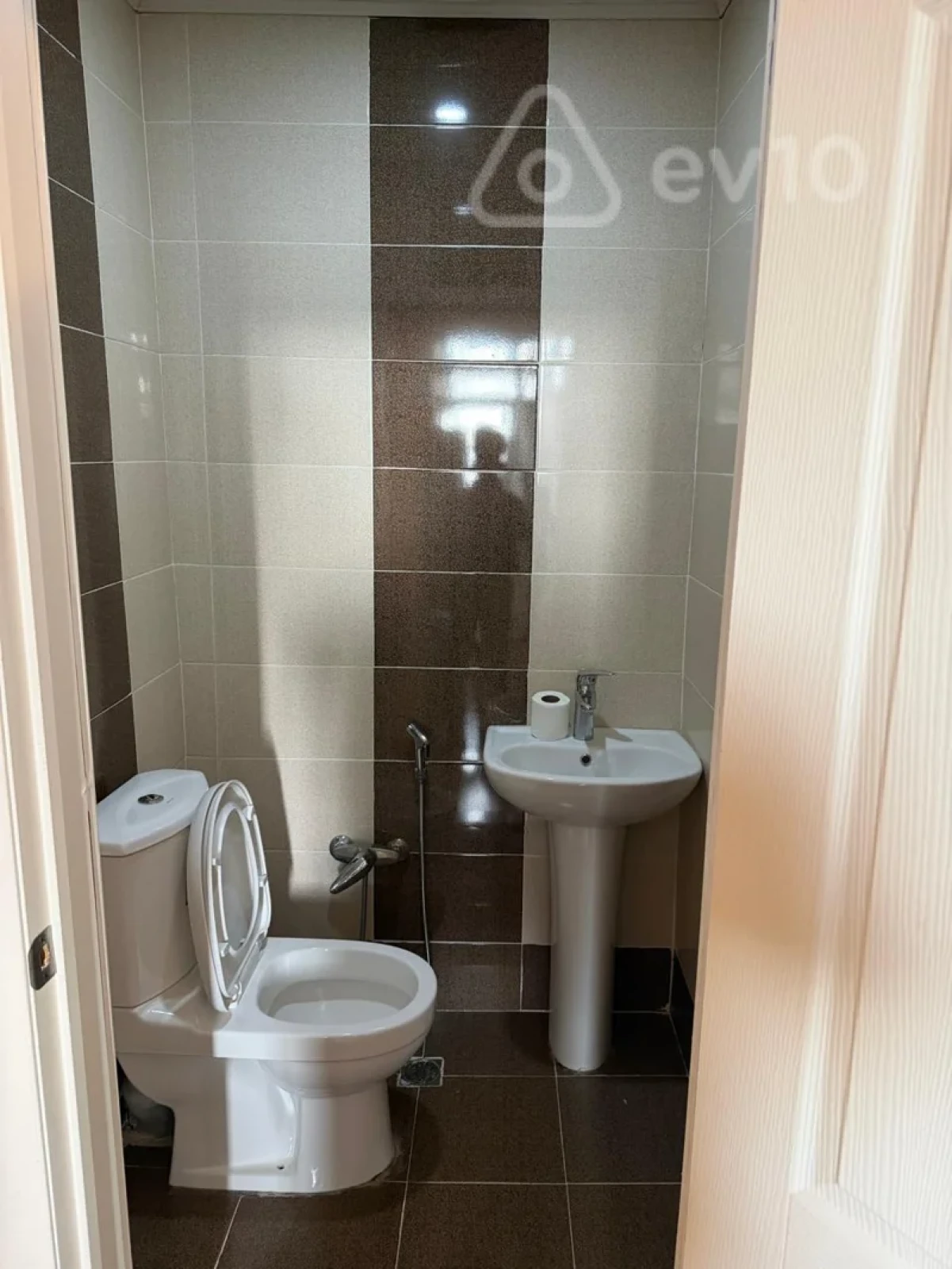 Kirayə verilir 2 otaqlı yeni tikili 58 m²