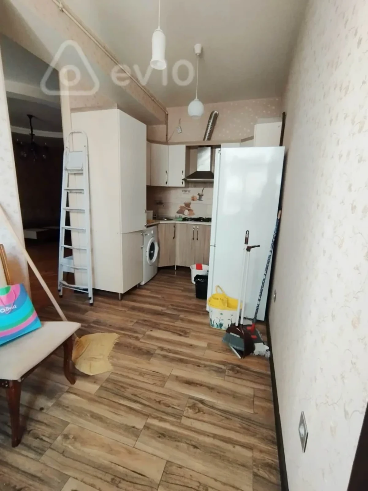 Kirayə verilir 2 otaqlı yeni tikili 75 m²
