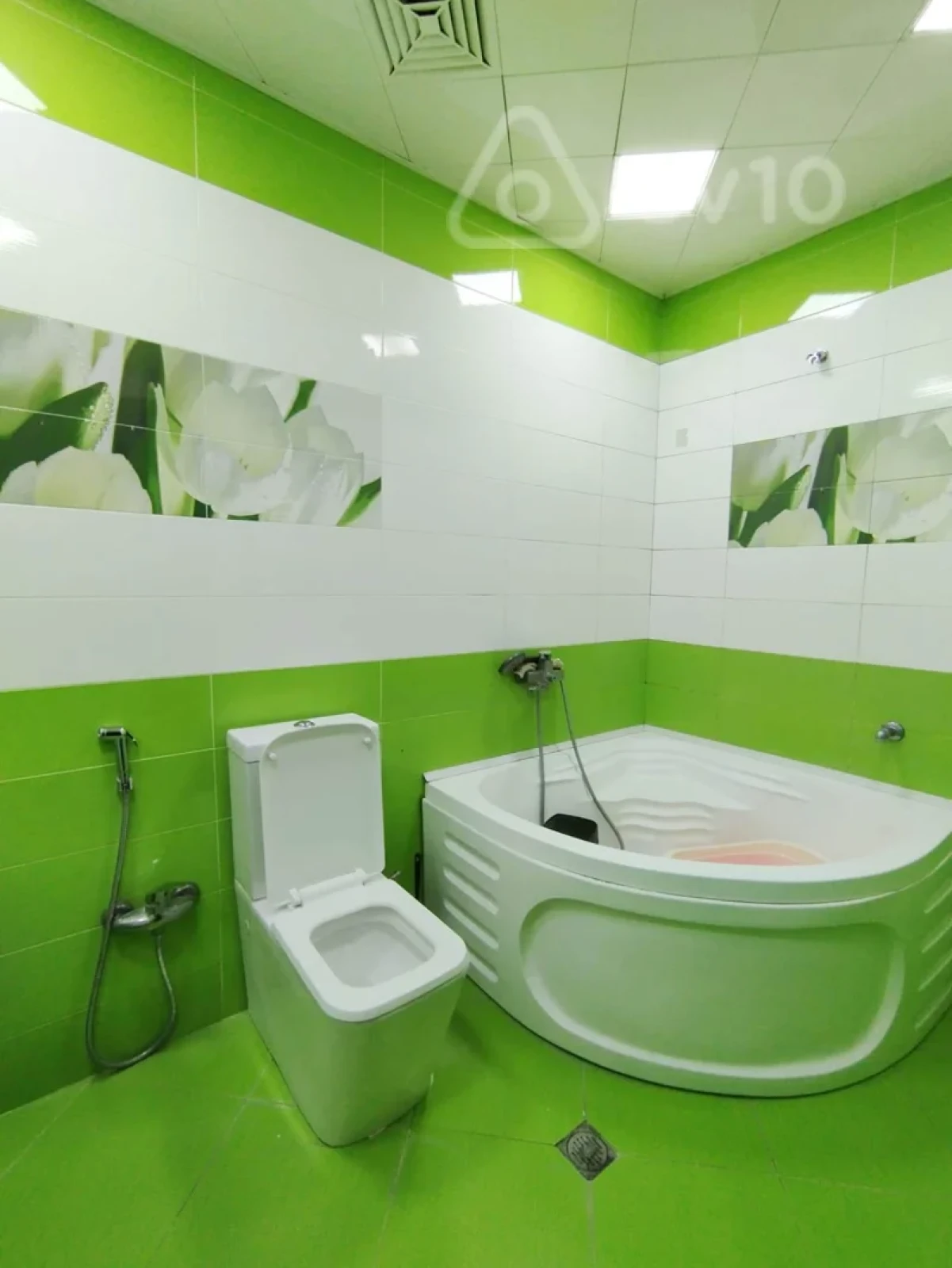 Kirayə verilir 2 otaqlı yeni tikili 75 m²