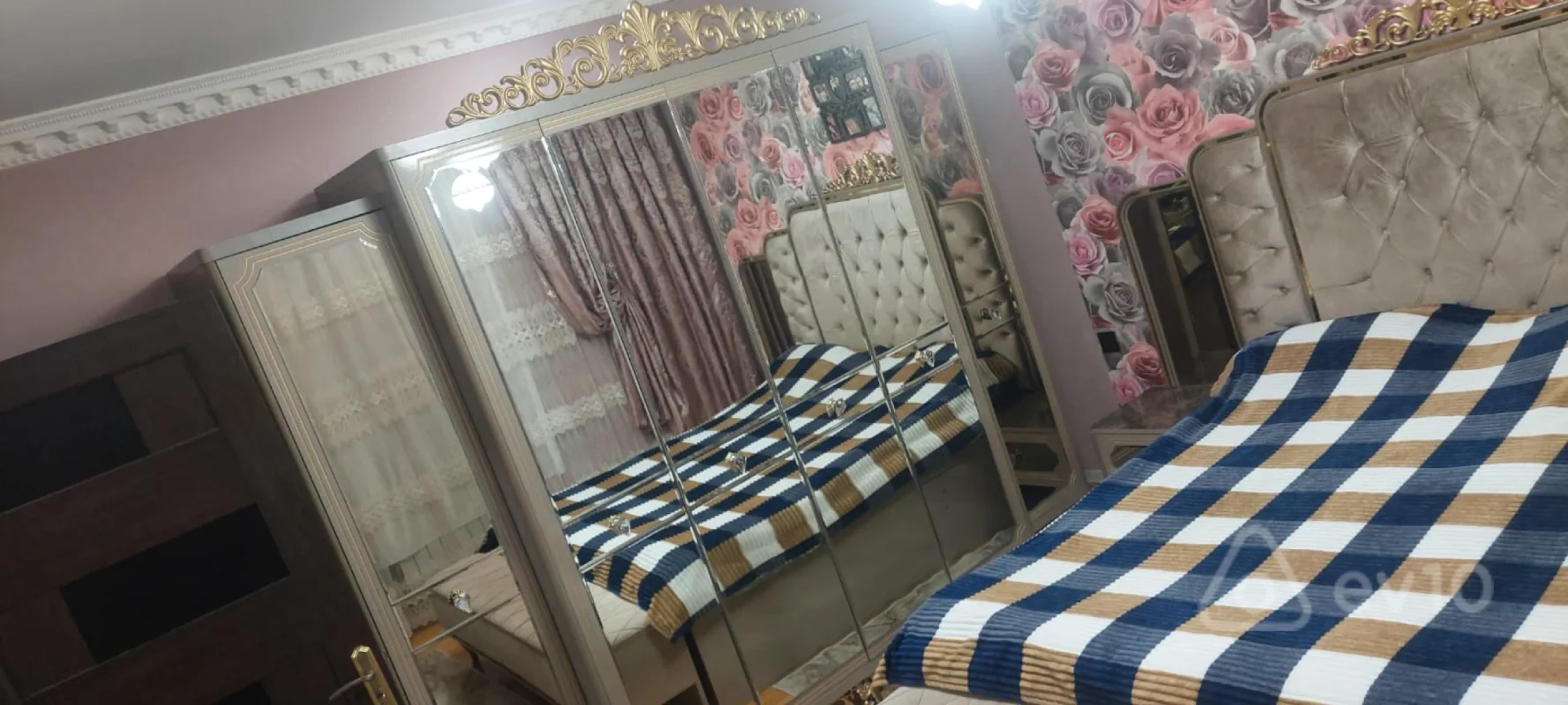 Kirayə verilir 5 otaqlı həyət evi 9 m²