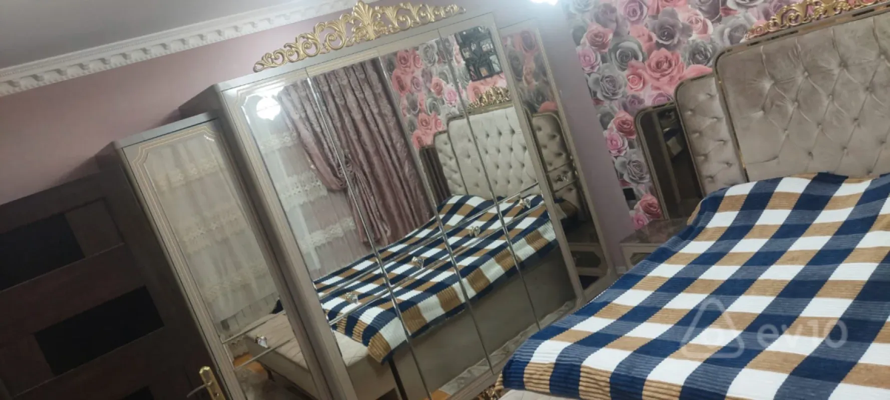 Kirayə verilir 5 otaqlı həyət evi 9 m²