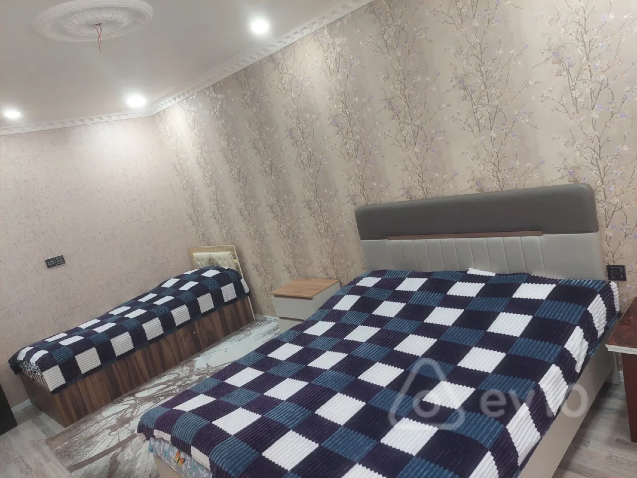 Kirayə verilir 5 otaqlı həyət evi 9 m²