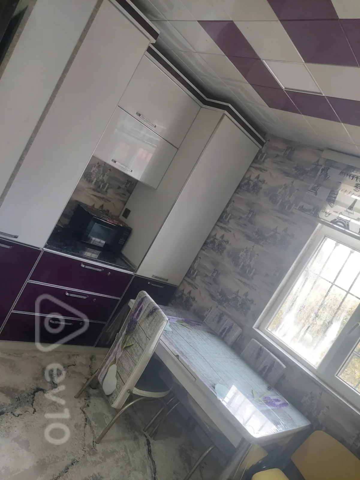 Kirayə verilir 5 otaqlı həyət evi 9 m²