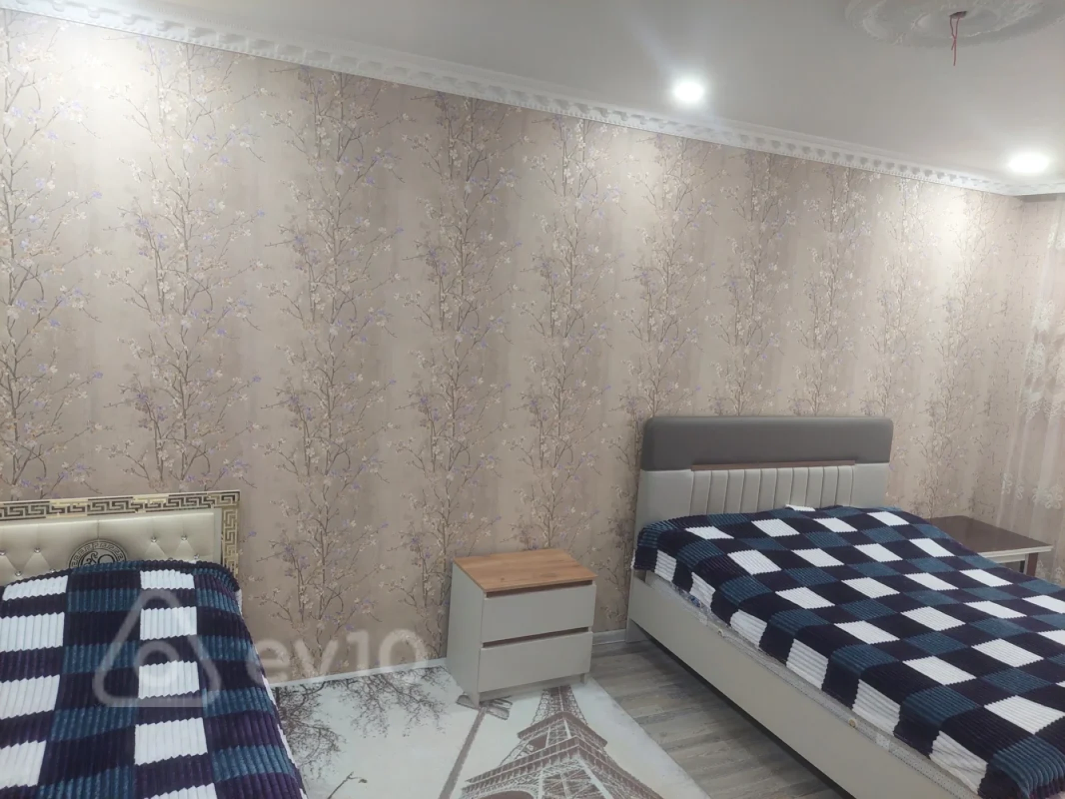 Kirayə verilir 5 otaqlı həyət evi 9 m²