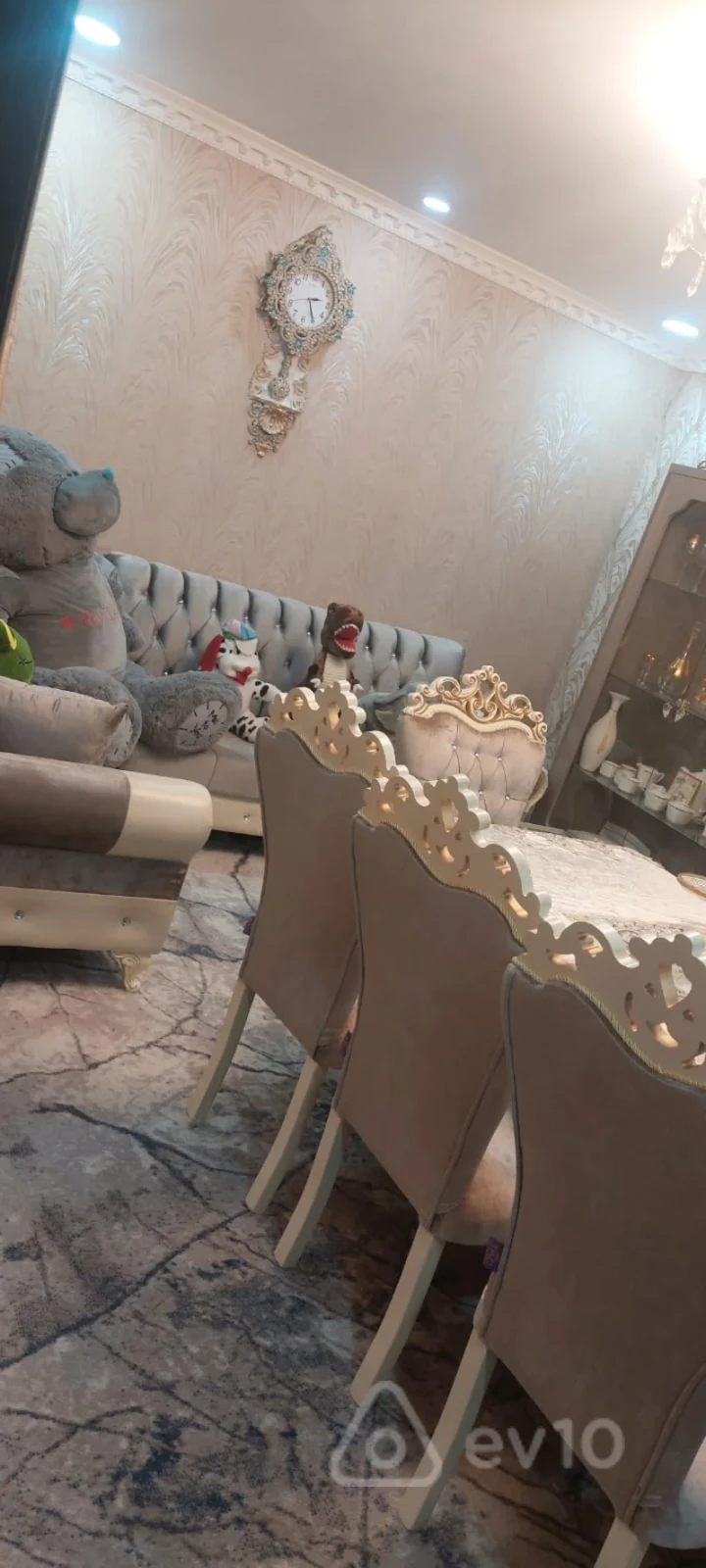 Kirayə verilir 5 otaqlı həyət evi 9 m²