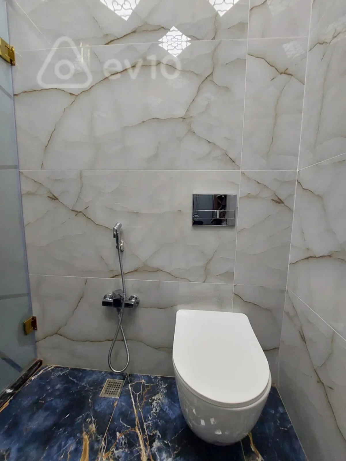 Kirayə verilir 3 otaqlı yeni tikili 80 m²