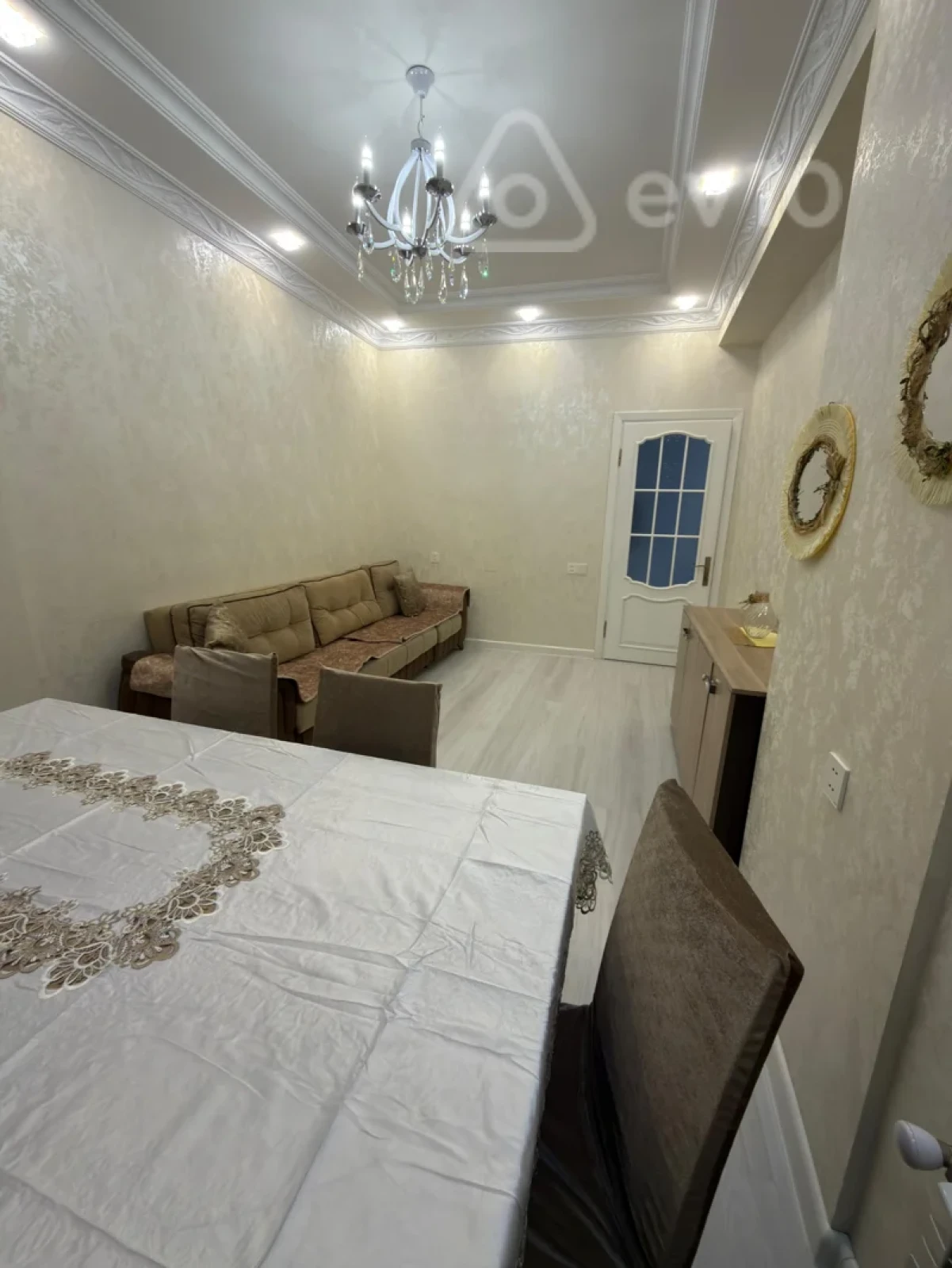 Kirayə verilir 2 otaqlı yeni tikili 50 m²