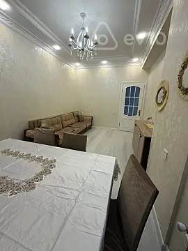 Kirayə verilir 2 otaqlı yeni tikili 50 m²