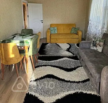 Kirayə verilir 1 otaqlı köhnə tikili 35 m² — Bakı, Yasamal 1 otaq 35.00 m²