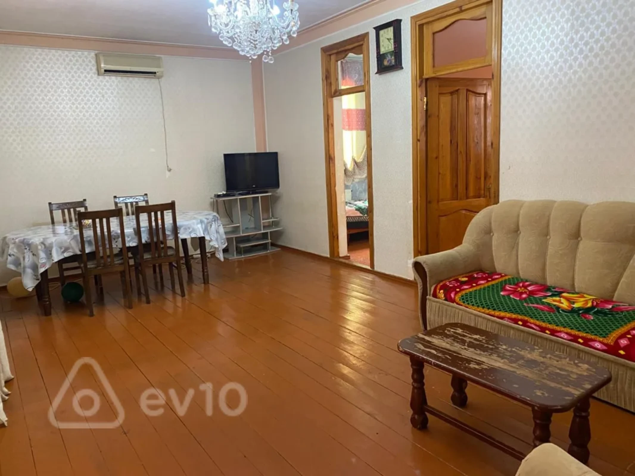 Kirayə verilir 1 otaqlı həyət evi 60 m²