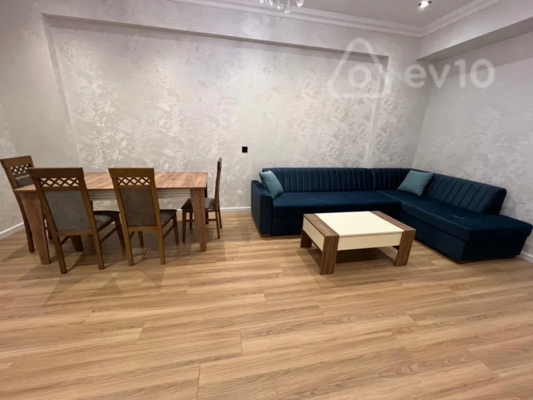 Kirayə verilir 3 otaqlı yeni tikili 115 m²