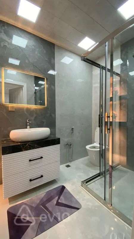 Satılır 3 otaqlı yeni tikili 105 m²