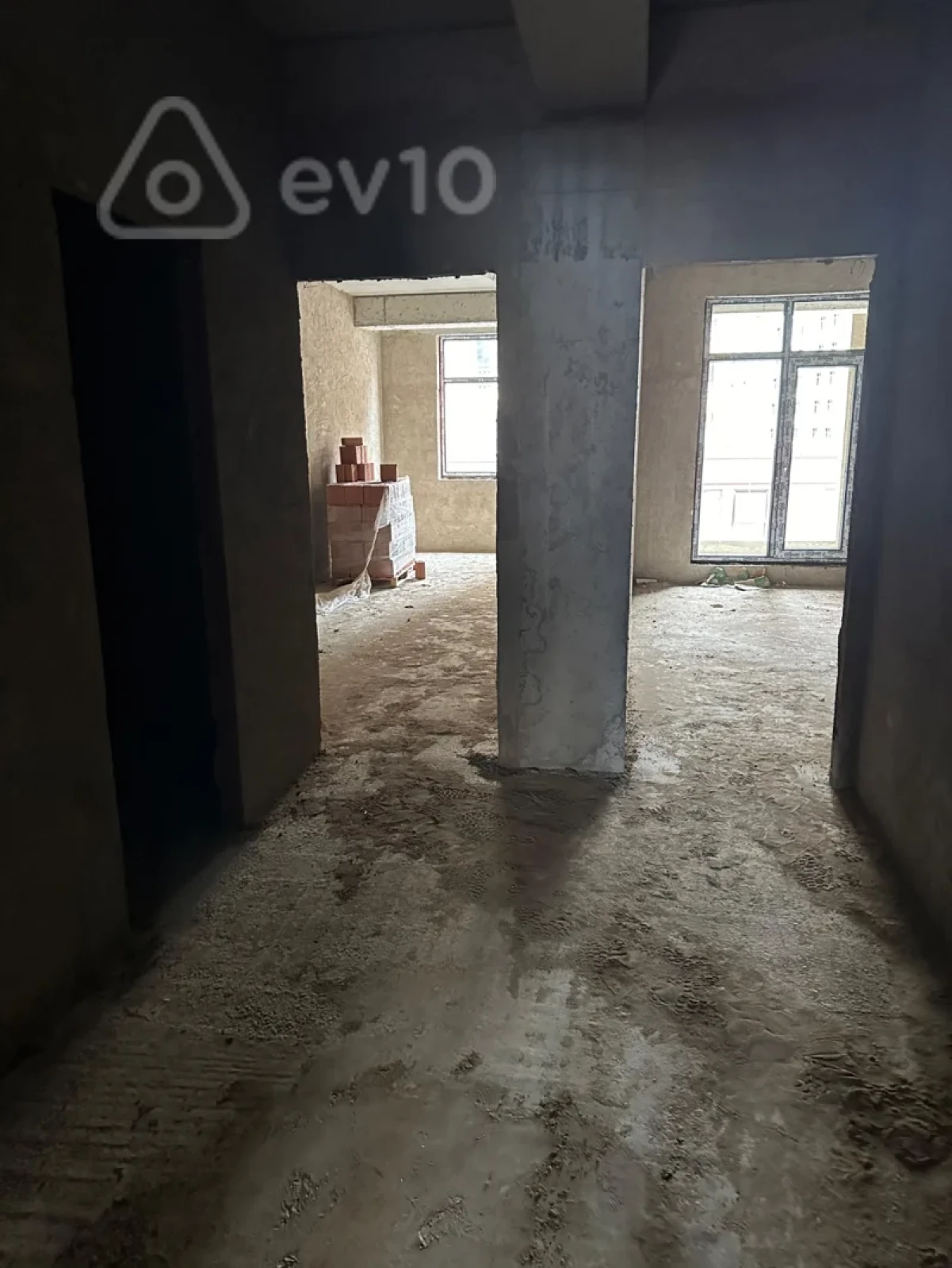 Satılır 3 otaqlı yeni tikili 72 m²