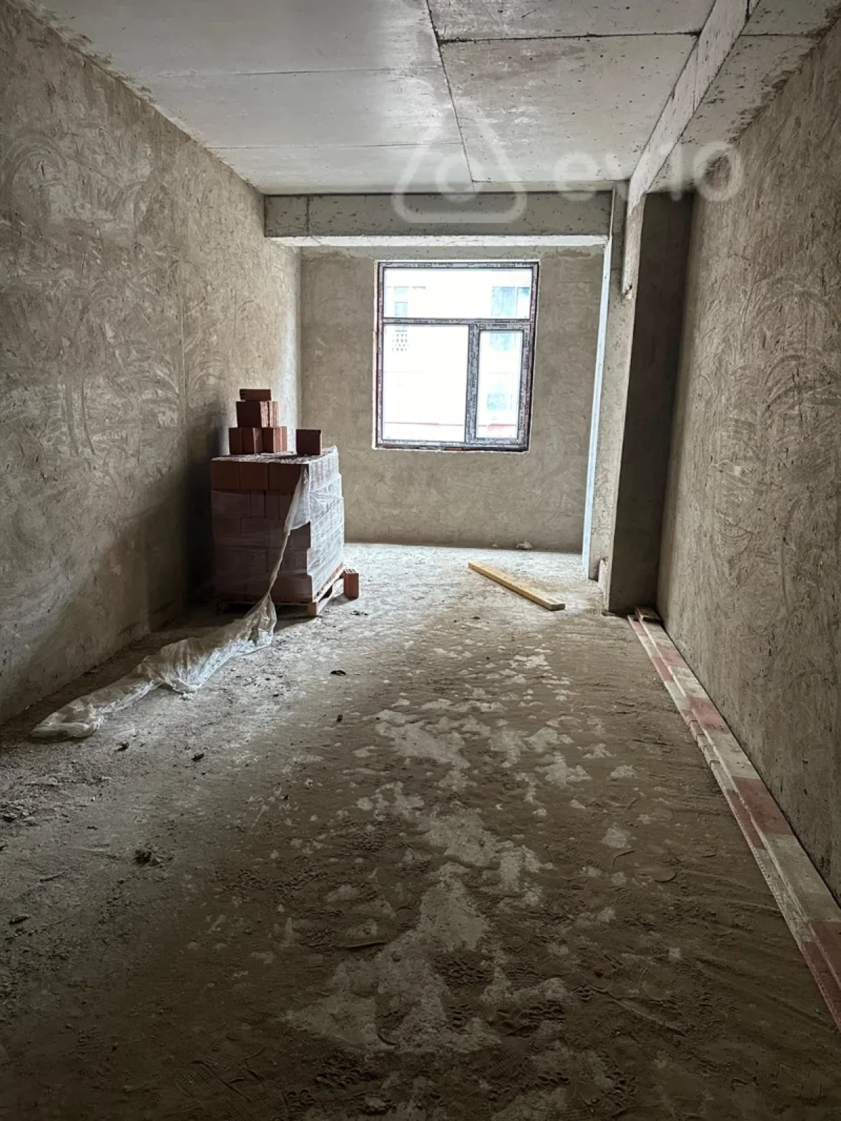 Satılır 3 otaqlı yeni tikili 72 m²