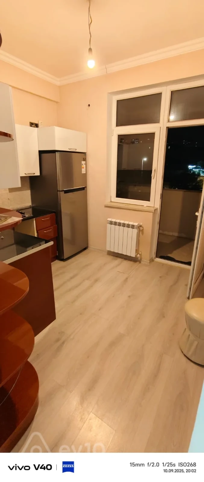 Kirayə verilir 2 otaqlı yeni tikili 60 m²
