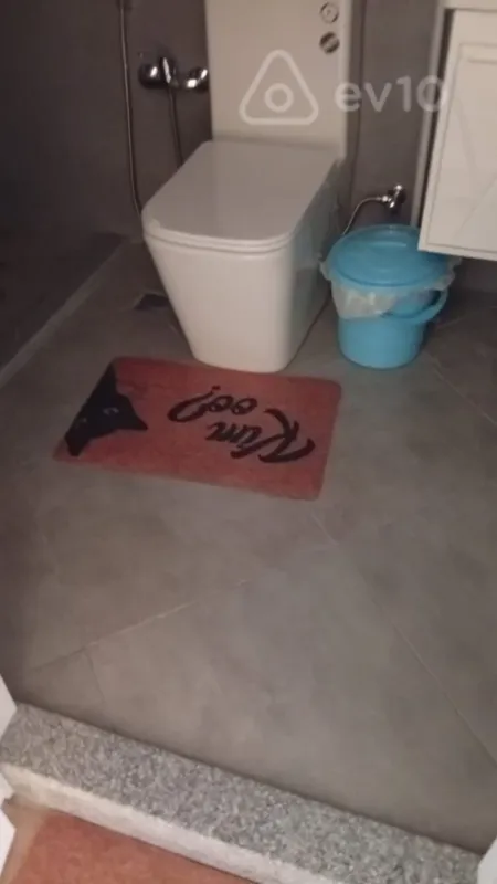 Kirayə verilir 2 otaqlı yeni tikili 65 m²