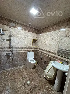 Kirayə verilir 2 otaqlı yeni tikili 70 m²