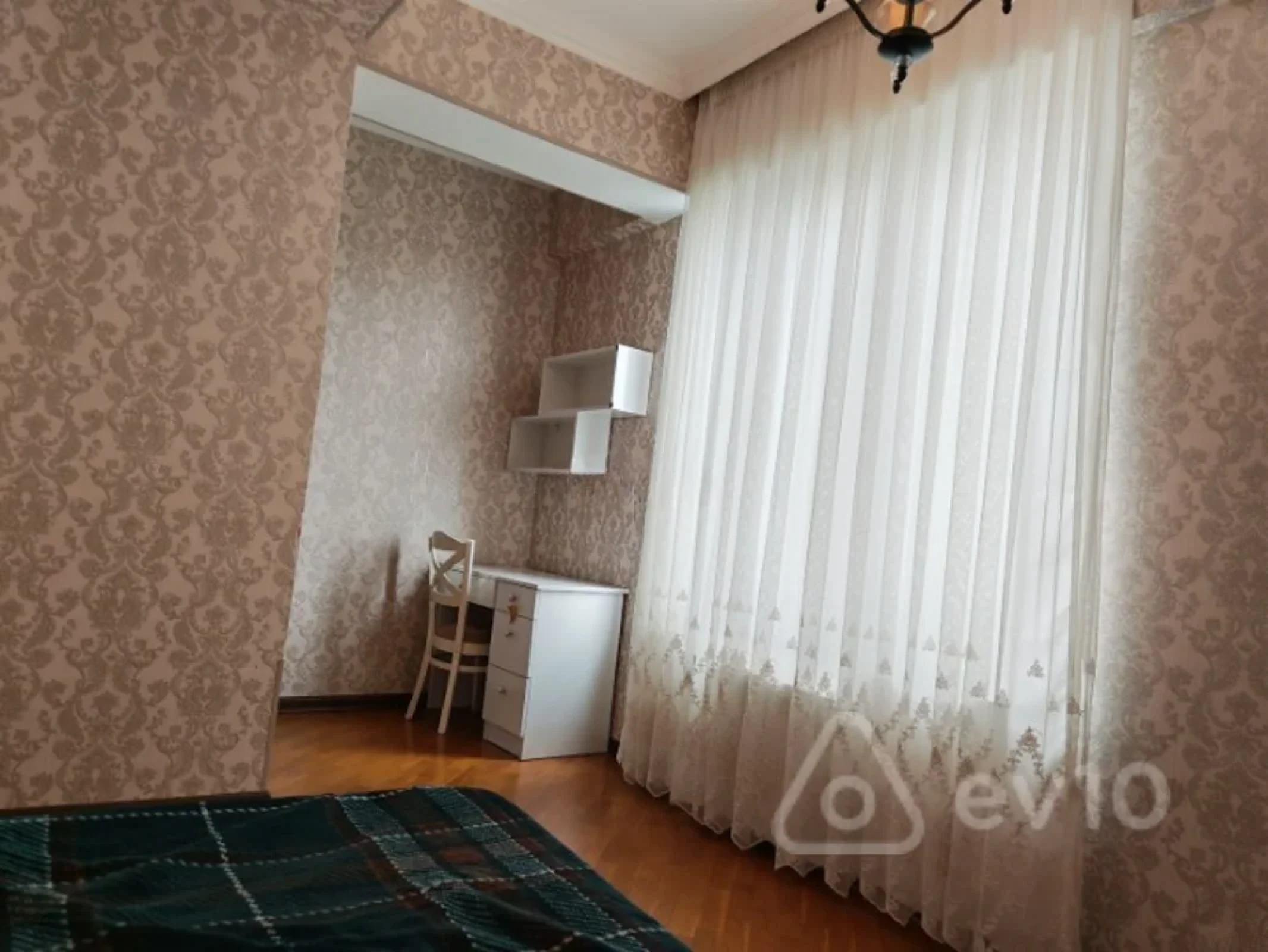 Kirayə verilir 3 otaqlı yeni tikili 95 m²