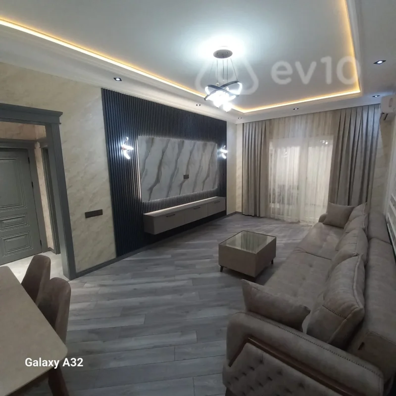 Kirayə verilir 3 otaqlı yeni tikili 90 m²