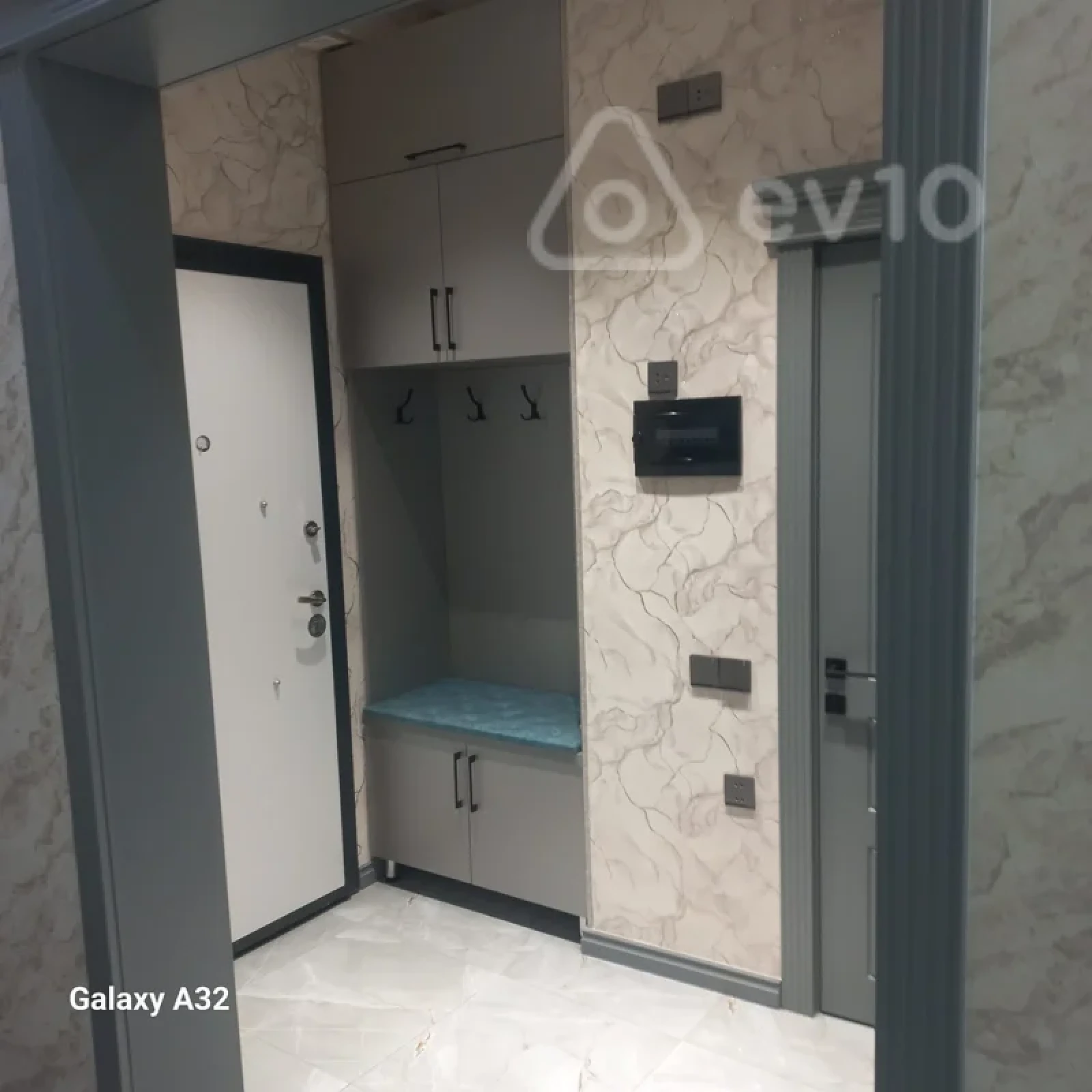 Kirayə verilir 3 otaqlı yeni tikili 90 m²