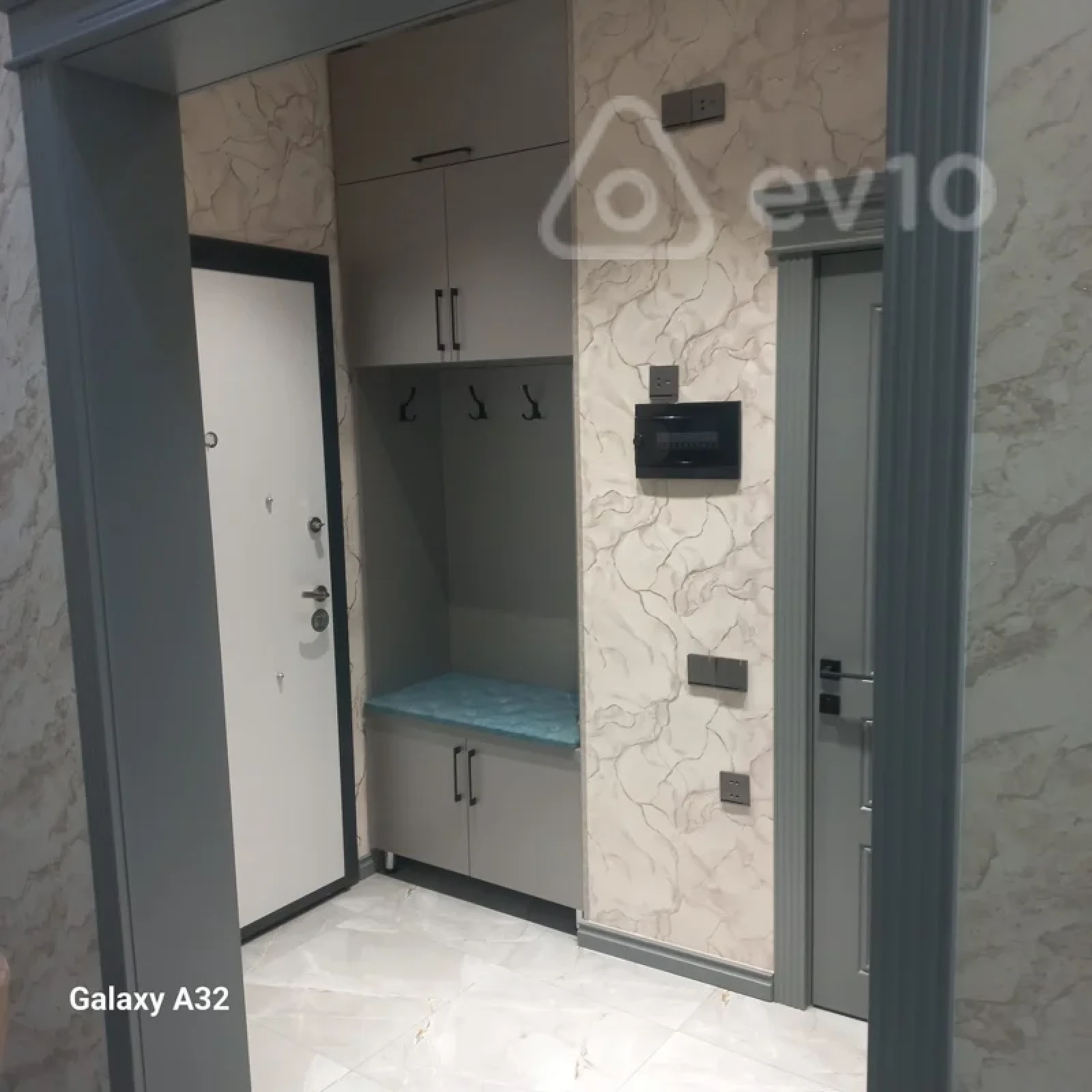 Kirayə verilir 3 otaqlı yeni tikili 90 m²