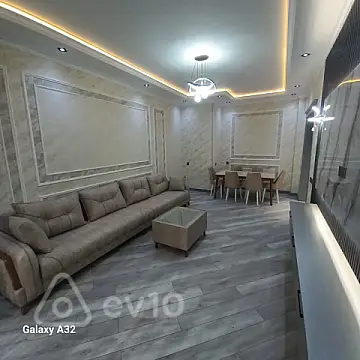 Kirayə verilir 3 otaqlı yeni tikili 90 m²
