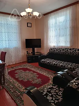 Kirayə verilir 3 otaqlı həyət evi 100 m²