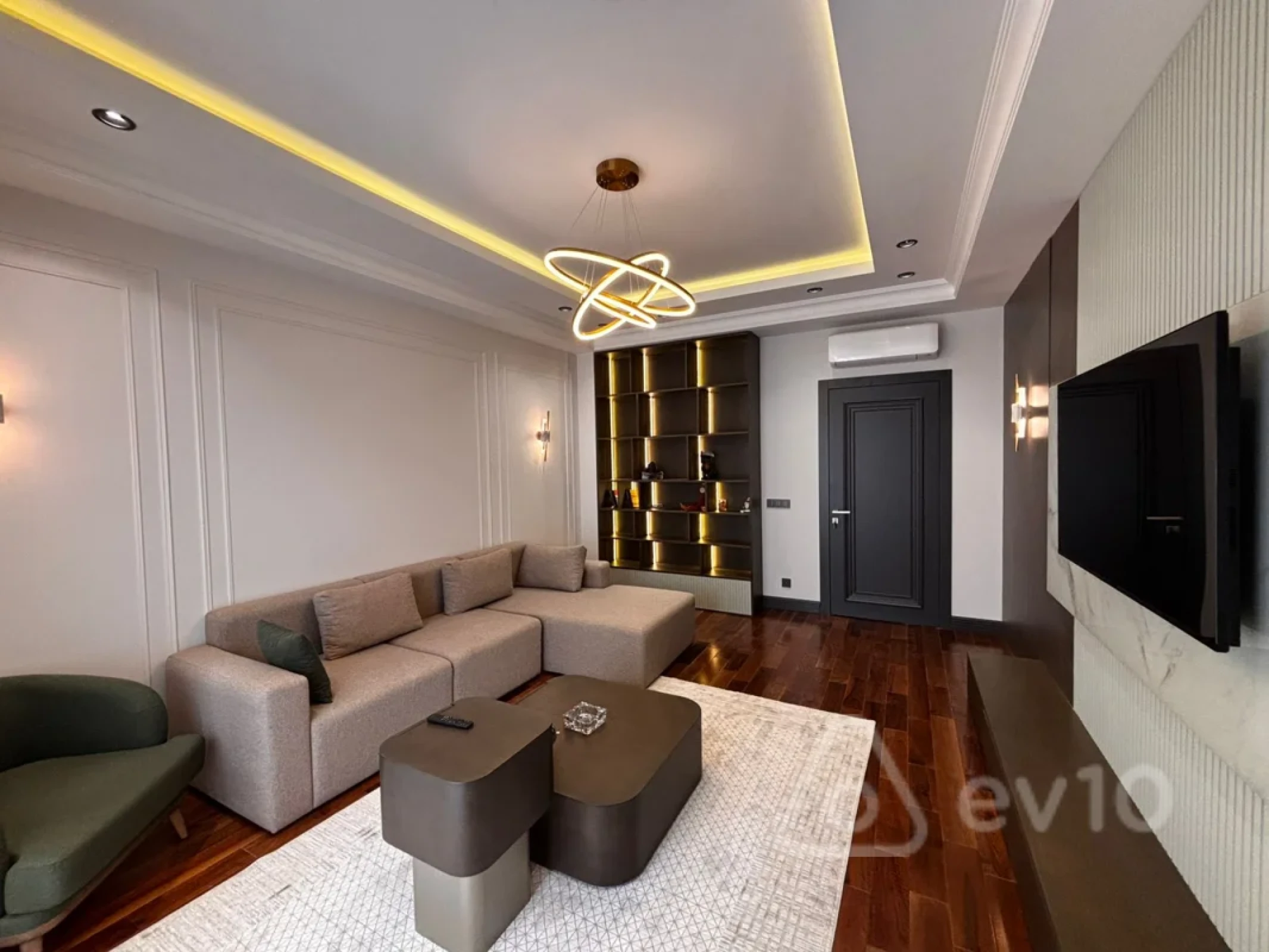 Kirayə verilir 2 otaqlı yeni tikili 85 m²