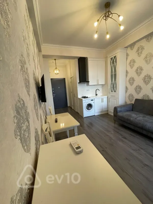 Kirayə verilir 1 otaqlı yeni tikili 35 m²