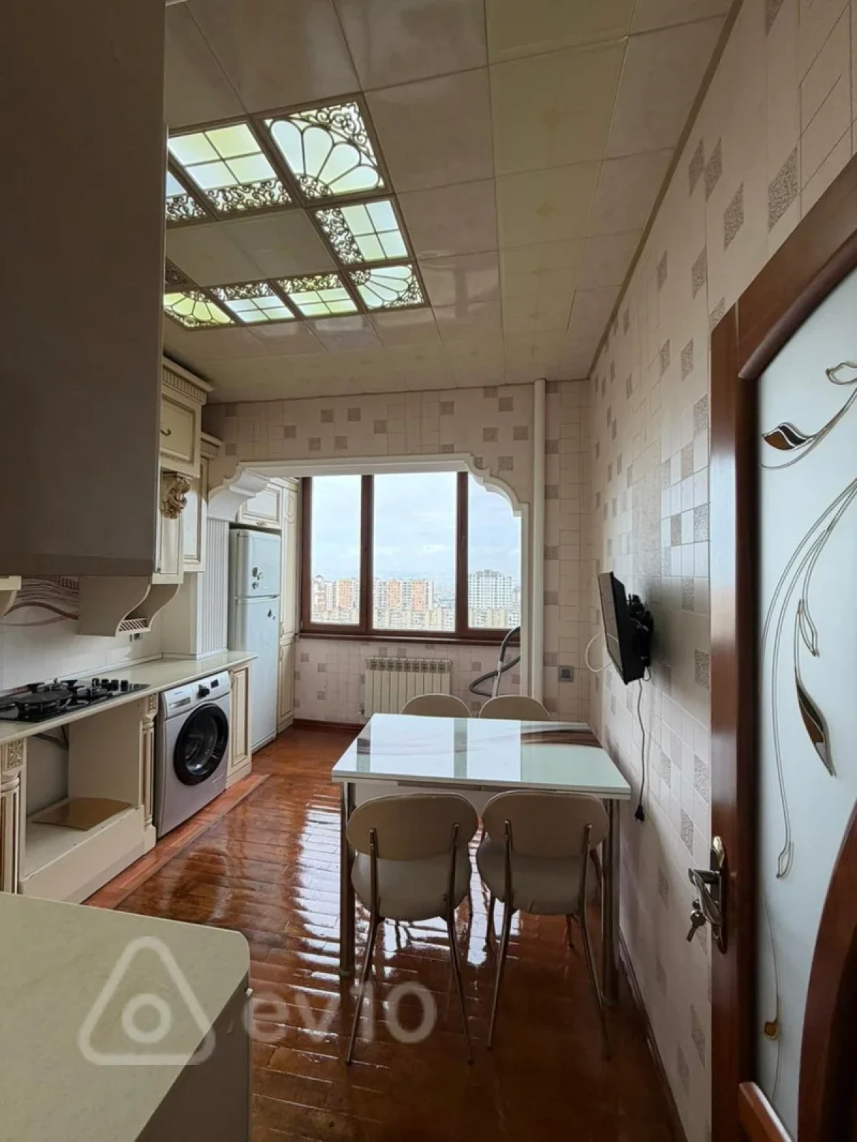 Kirayə verilir 2 otaqlı yeni tikili 46 m²