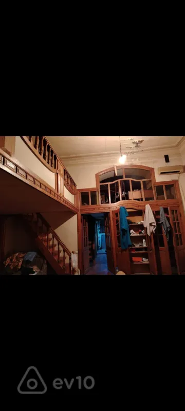 Kirayə verilir 3 otaqlı köhnə tikili 92 m²