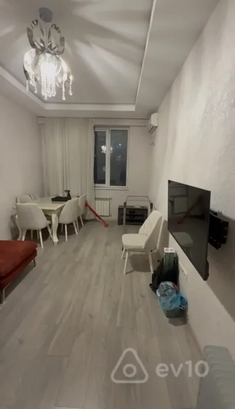 Kirayə verilir 2 otaqlı yeni tikili 55 m²