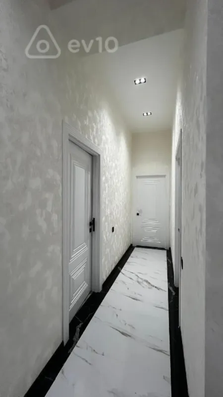 Kirayə verilir 3 otaqlı yeni tikili 115 m²