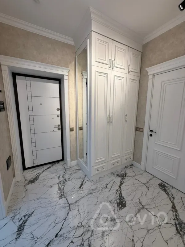 Kirayə verilir 2 otaqlı yeni tikili 70 m²