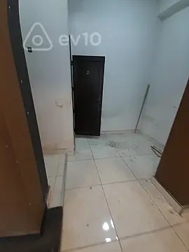 Kirayə verilir mənzil 30 m²