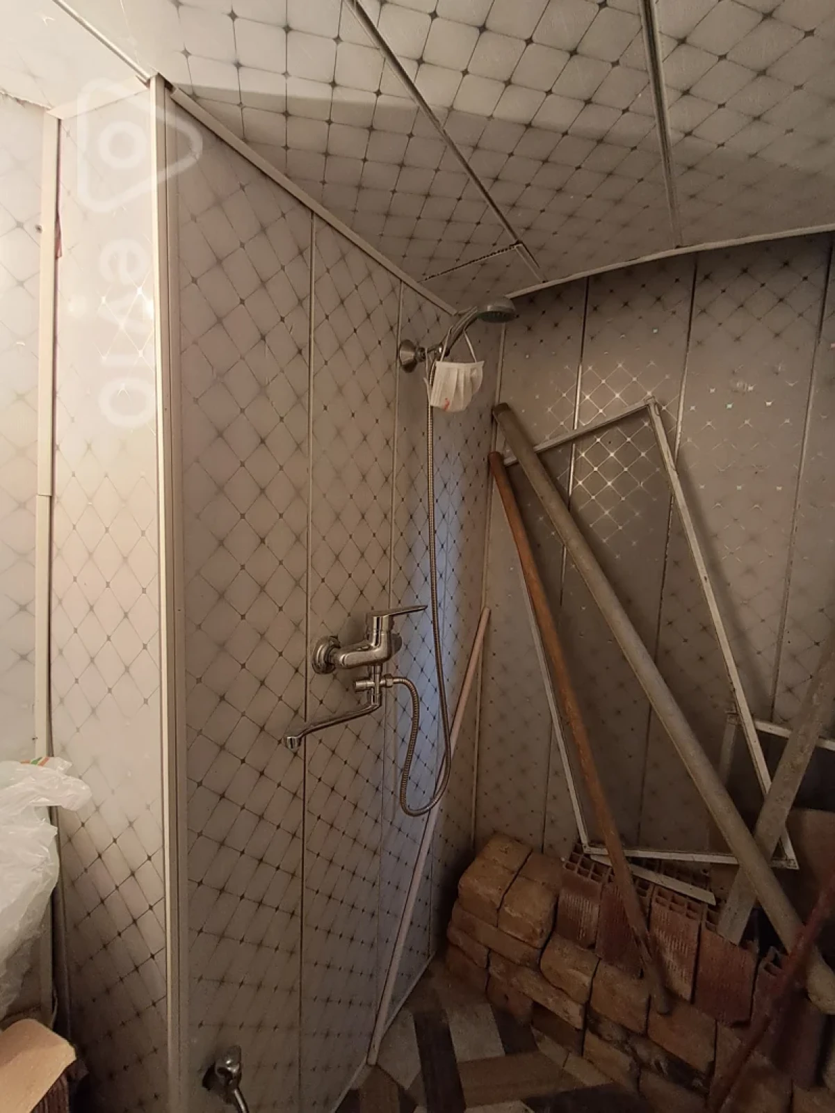 Satılır 1 otaqlı köhnə tikili 8 m²