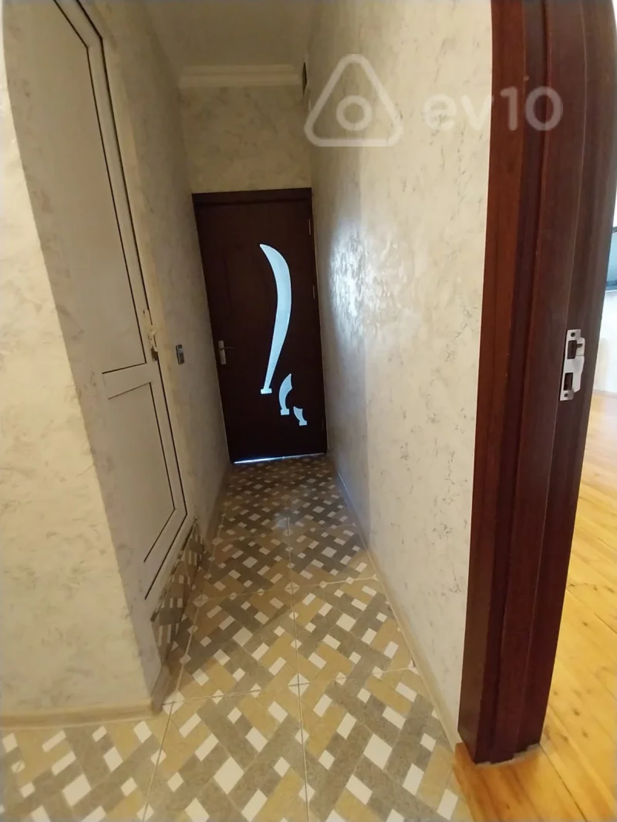 Kirayə verilir 2 otaqlı yeni tikili 50 m²