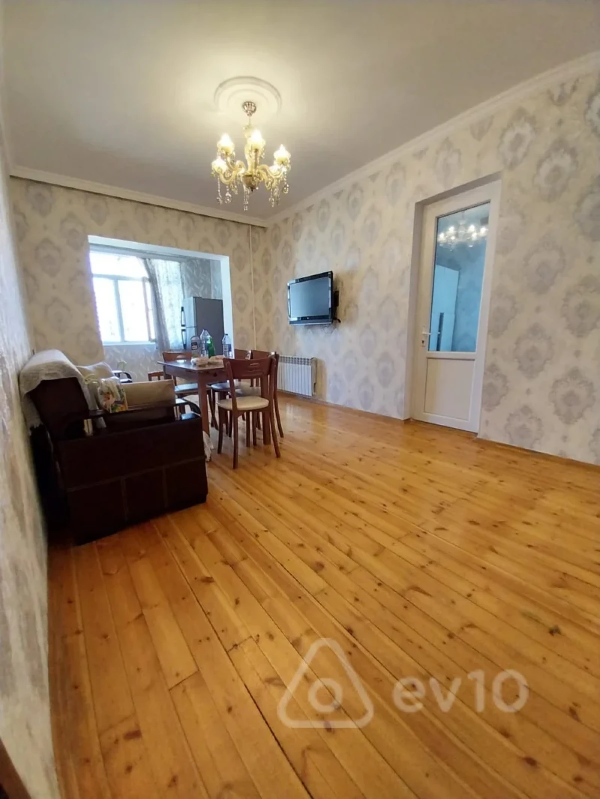 Kirayə verilir 2 otaqlı yeni tikili 50 m²