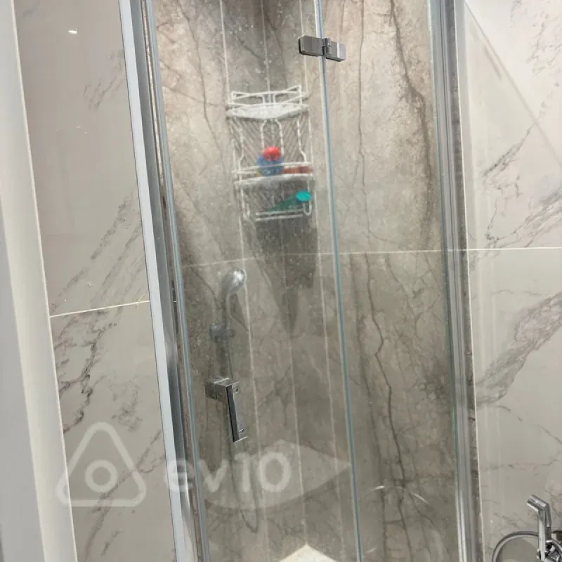 Kirayə verilir 2 otaqlı yeni tikili 50 m²