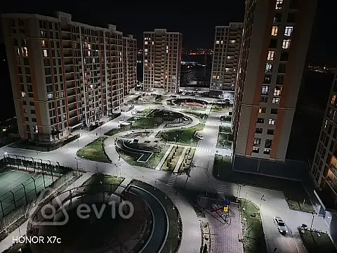 Kirayə verilir 2 otaqlı yeni tikili 50 m²
