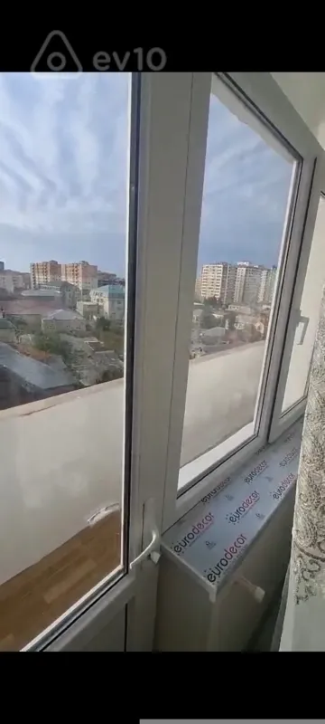 Kirayə verilir 2 otaqlı yeni tikili 65 m²