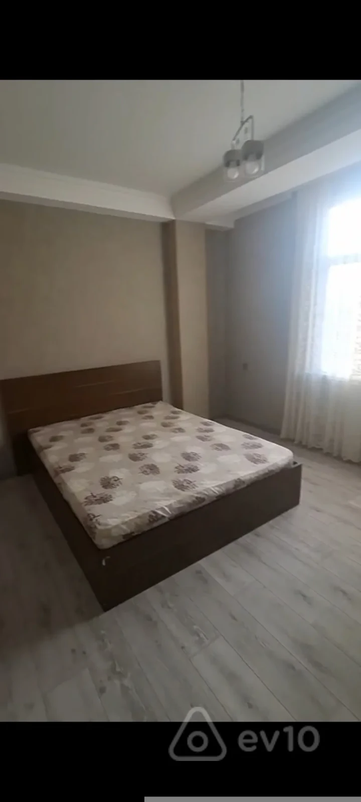 Kirayə verilir 2 otaqlı yeni tikili 65 m²