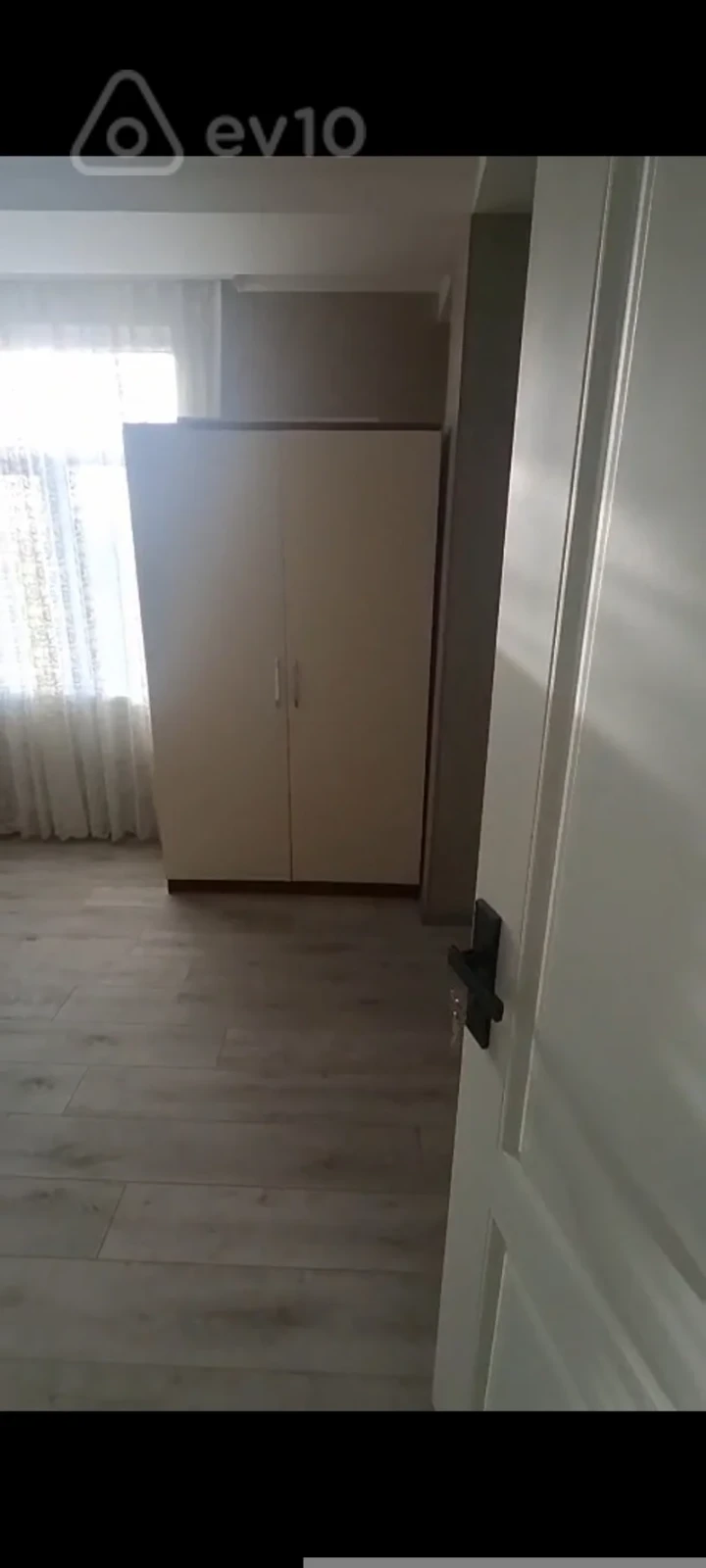 Kirayə verilir 2 otaqlı yeni tikili 65 m²