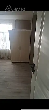 Kirayə verilir 2 otaqlı yeni tikili 65 m²