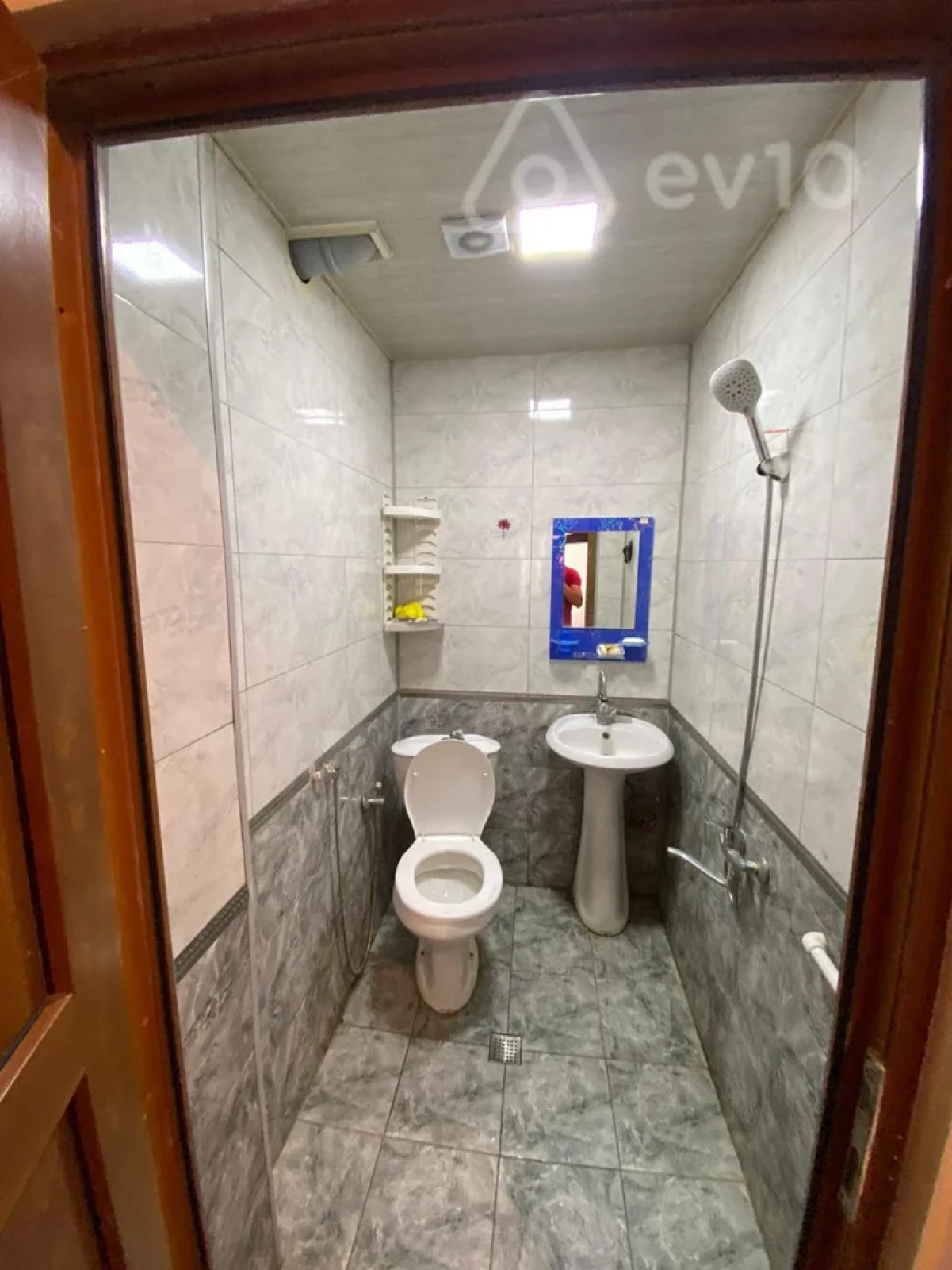 Kirayə verilir 2 otaqlı yeni tikili 46 m²