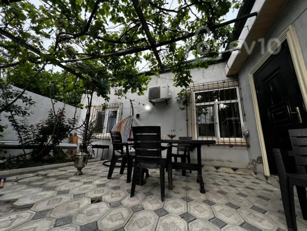 Satılır 4 otaqlı həyət evi 101 m²