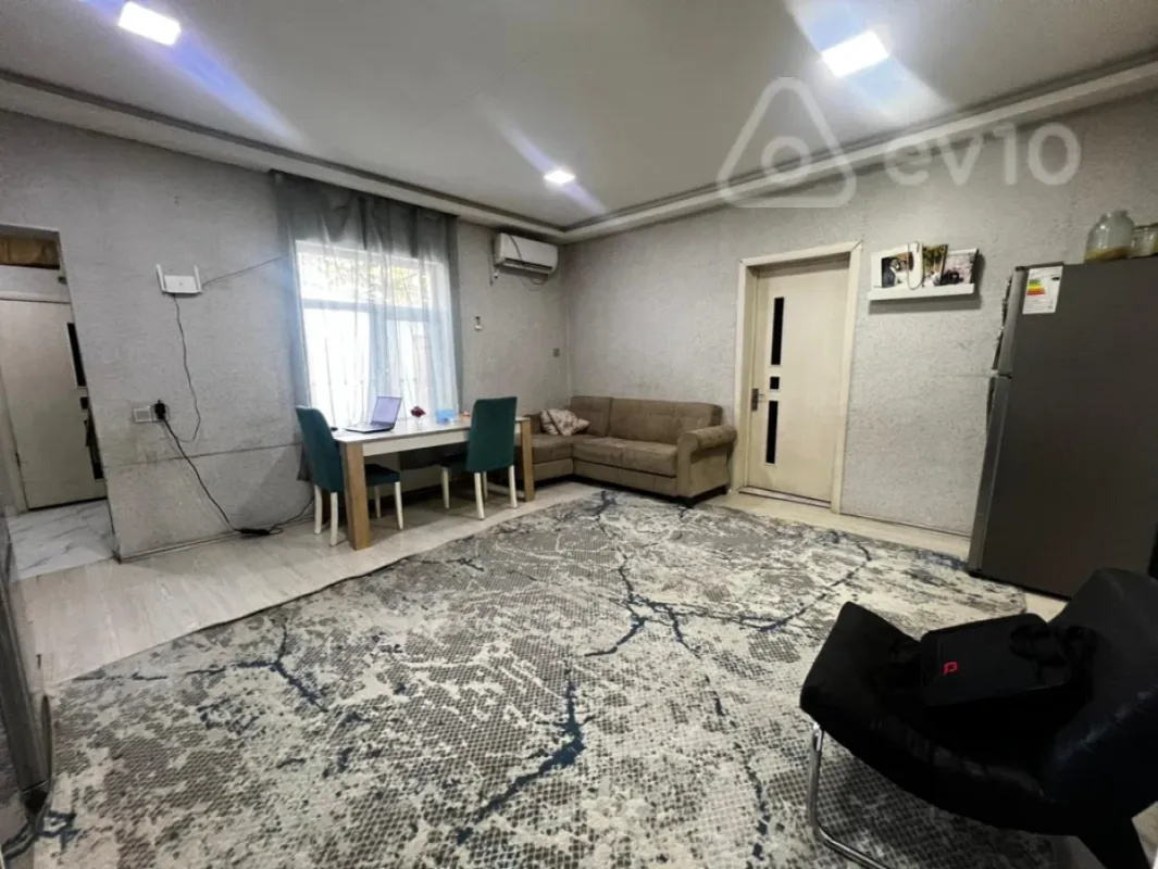 Satılır 4 otaqlı həyət evi 101 m²