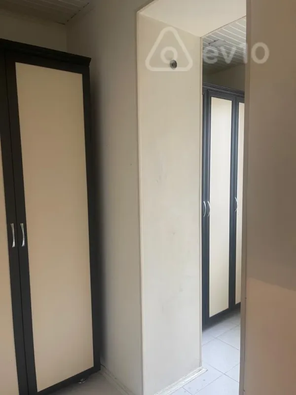 Kirayə verilir 3 otaqlı köhnə tikili 105 m²