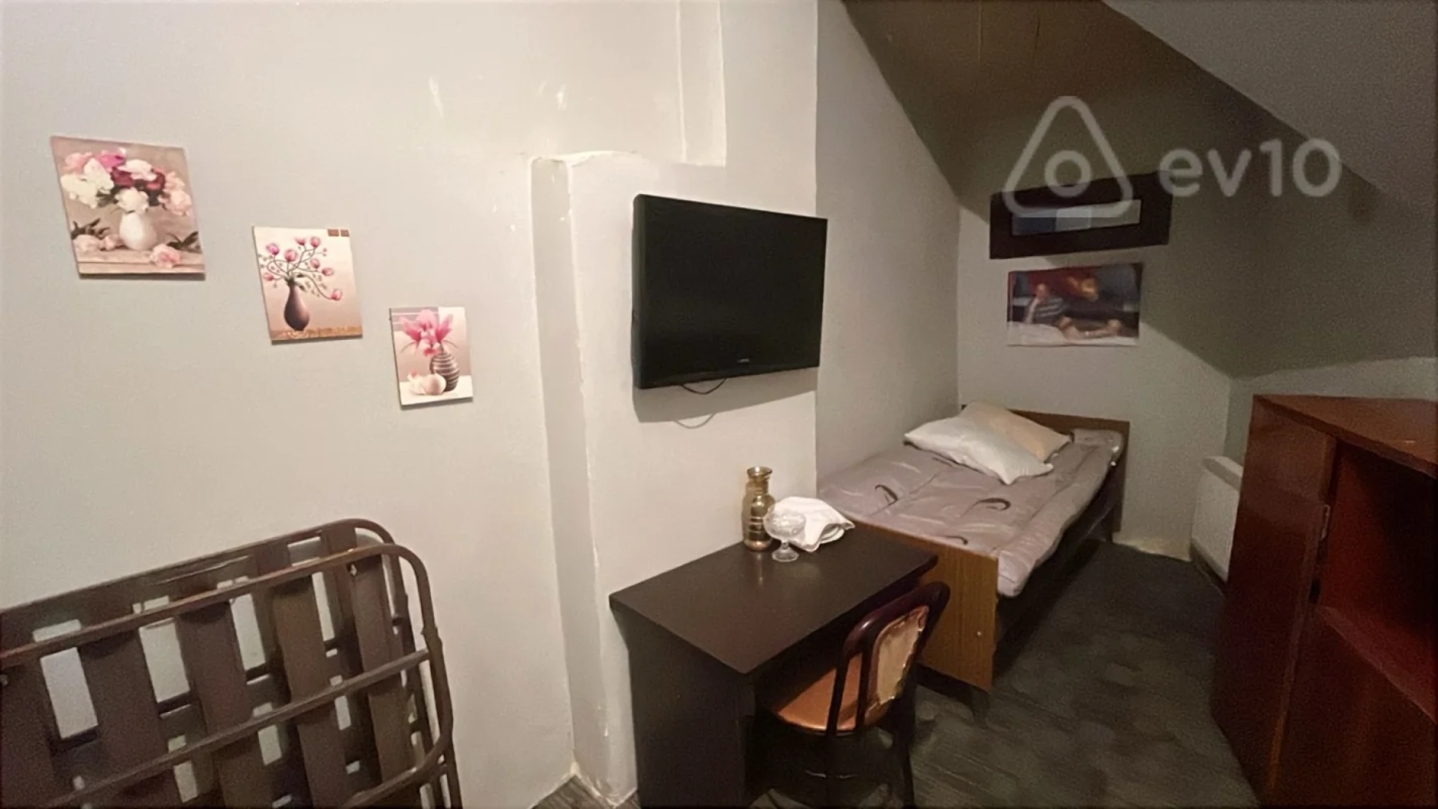 Kirayə verilir 1 otaqlı köhnə tikili 18 m²