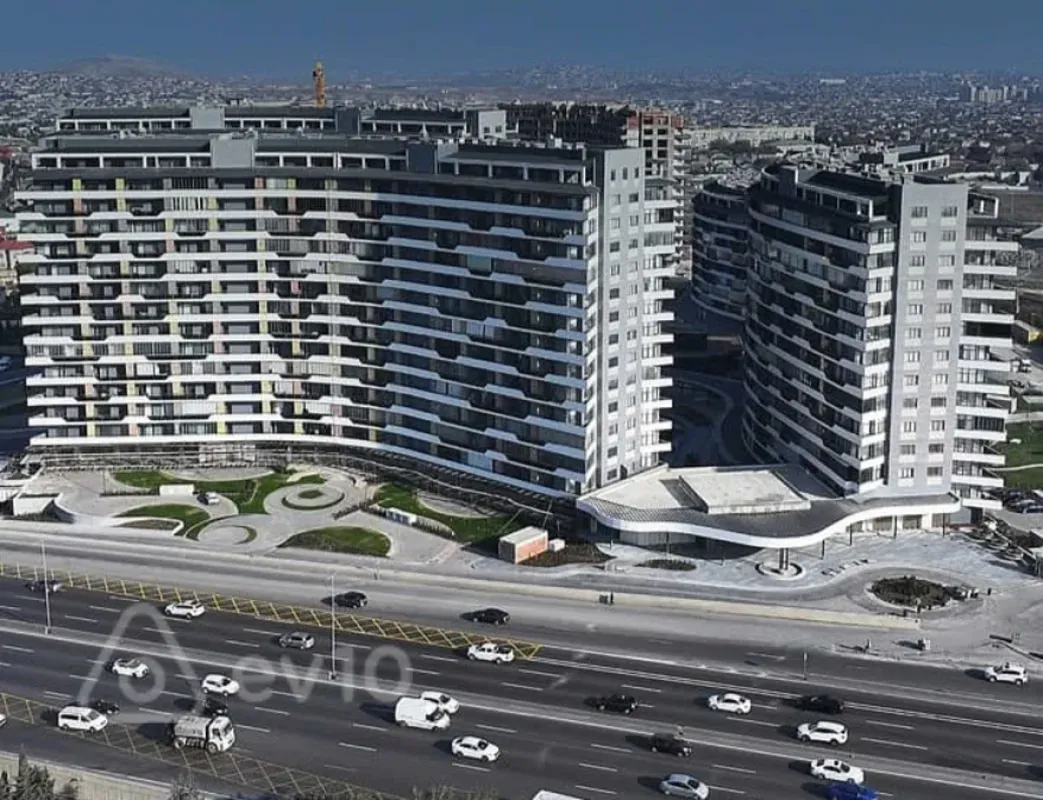Satılır 4 otaqlı yeni tikili 182 m²